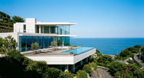 WHITE HOUSE 熱海